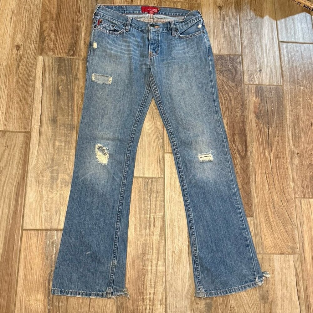Hollister Calli Flare Jeans